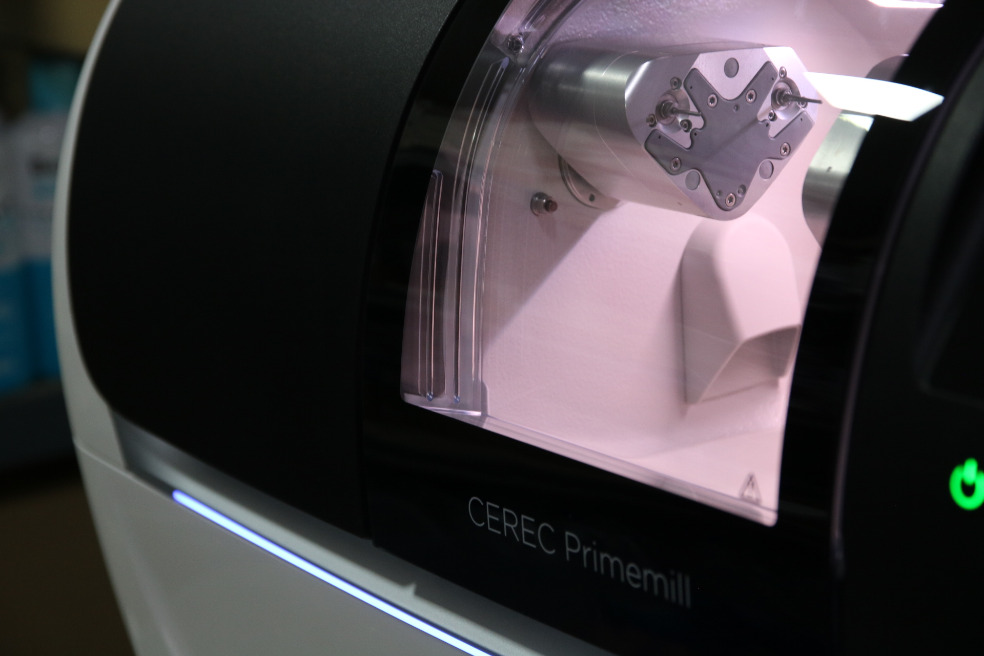 Instalaciones PerioMax 16